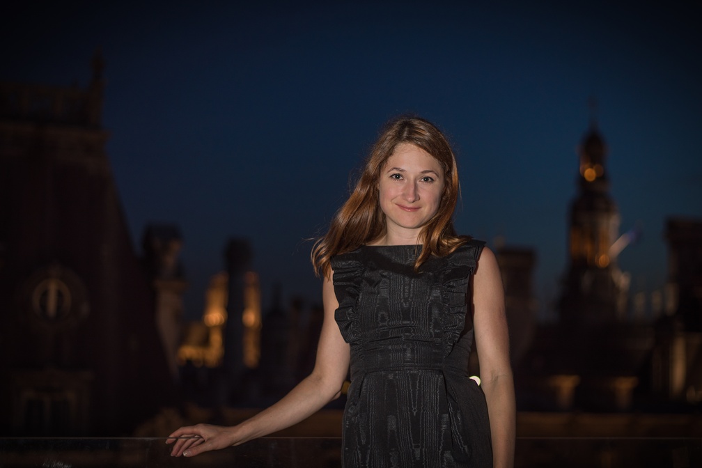 Ania - Rooftop over Hôtel de Ville by night (2701 visits) Portrait | PAris by night