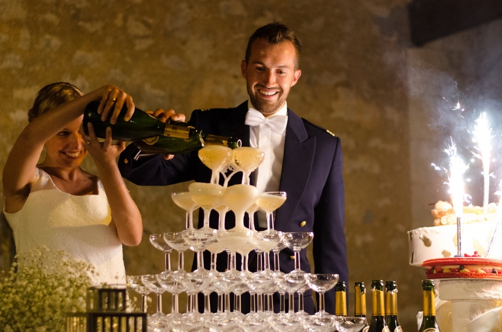 Champagne fountain (3884 visits) Wedding pictures | Champagne fountain